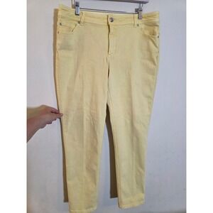 Chicos So Slimming Pale Yellow Slim Leg Pants Size 2.5 4501166623